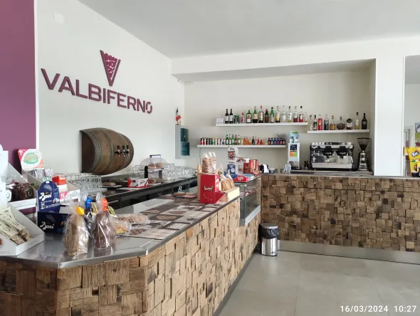 AZIENDA VITIVINICOLA