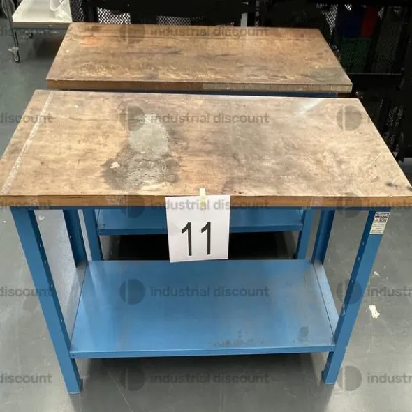 15#9214 2 banchi da lavoro blu con ripano in legno Blocco C