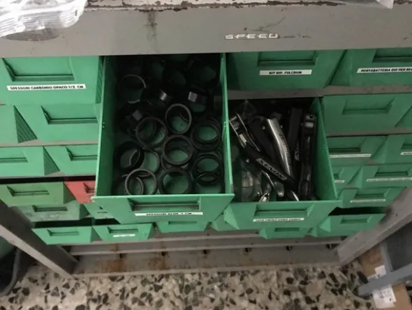 1#5221 Banchi da lavoro e accessori riparazione biciclette