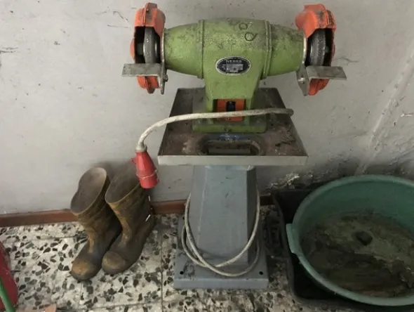 1#5221 Banchi da lavoro e accessori riparazione biciclette