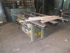 25#6304 Banchi di lavoro in ferro