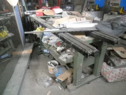 25#6304 Banchi di lavoro in ferro