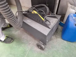 5#8759 Banco di ancoraggio per carrozzeria