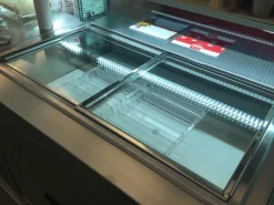 Banco gelateria e pasticceria