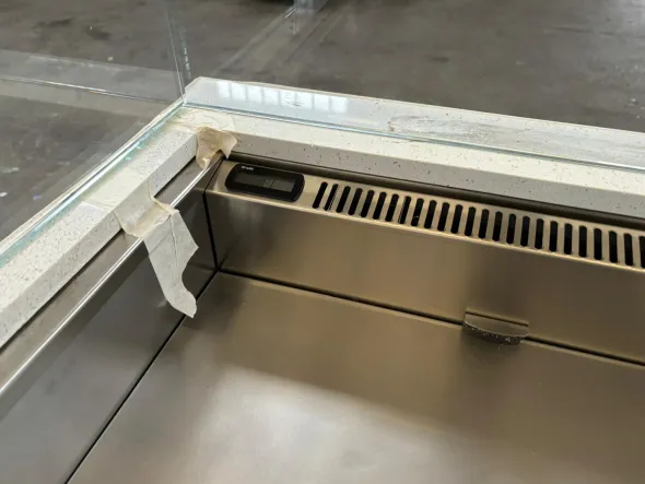 Banco pasticceria con vasca refrigerata