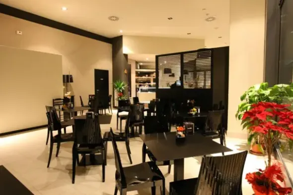 #24044 Bar a reddito in complesso commerciale