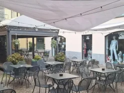 #25317 Bar vendita asti con dehor estivo e invernale centro città