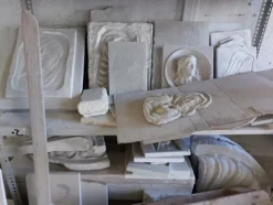 2#7722 Bassorilievi e immagini sacre