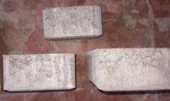 BETONELLA PAVÈCONSOLARE GRIGIO COMPOSTO DA TRE PEZZI