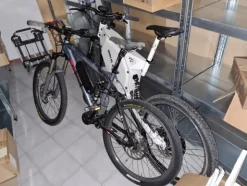 39#7255 Bici elettriche e moto elettrica
