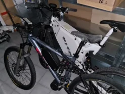 39#7255 Bici elettriche e moto elettrica