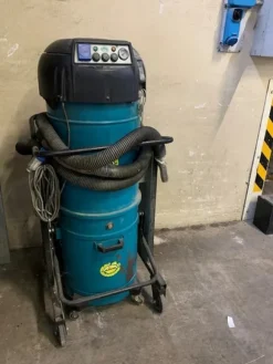 38#6109 Bidone aspiratore