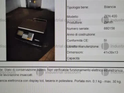 25#9389 BilanciaCarrelli acciaioBanchi lavoro eScrivania