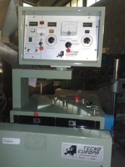 BILANCIA DI LINEA TECNOEUR HQ2012-2013 COD. MF-PK-BIL-1