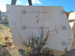 9#8799 Blocchi di marmo informi
