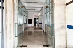 #23660 Blocco uffici pubblici in edifico polifunzionale