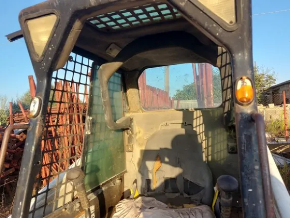 18#7937 Bobcat