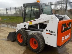 2017 Bobcat S450 mini pala