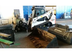 BOCAT COMPLETO DI SPAZZATRICE E BENNA