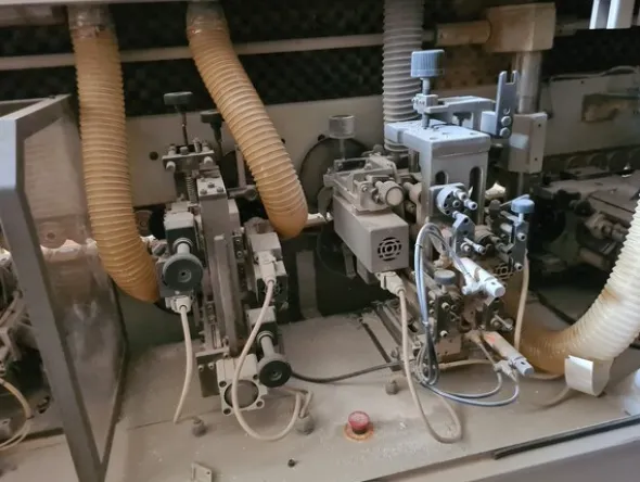 16#5592 Bordatrice automatica IDM