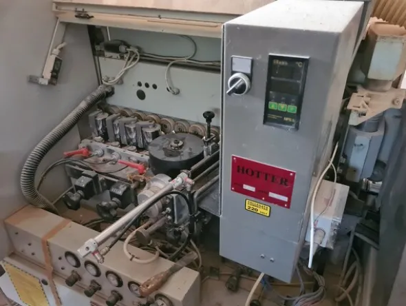 16#5592 Bordatrice automatica IDM