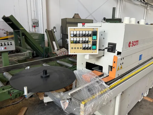 Bordatrice SCM mod. OLIMPIC K500 versione "T-E"