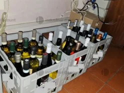 2#10085 Bottiglie di vino