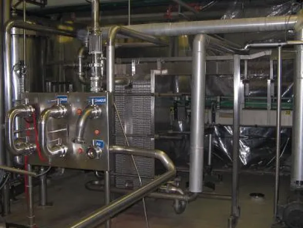 bottling water and soft drink Carbonated