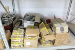 2#6821 Bottoni e accessori per abiti