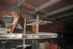 4#6992 Box da cantiere e materiale edile
