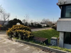 Brugherio - Capannone di ca 4915 mq