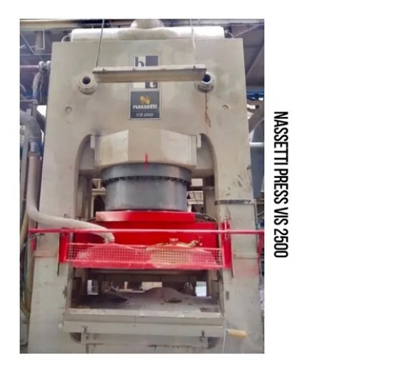 1#6122 B&T Nassetti pressa 2500