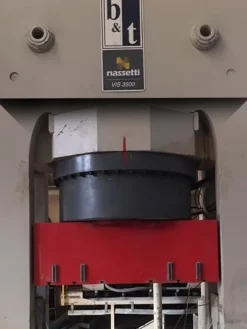 2#6122 B&T Nassetti pressa 3500