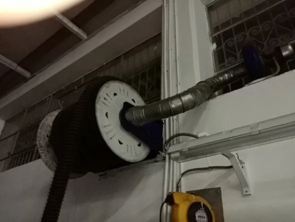 1#7041 Cabina di verniciaturaBlowtherm e attrezzature officina
