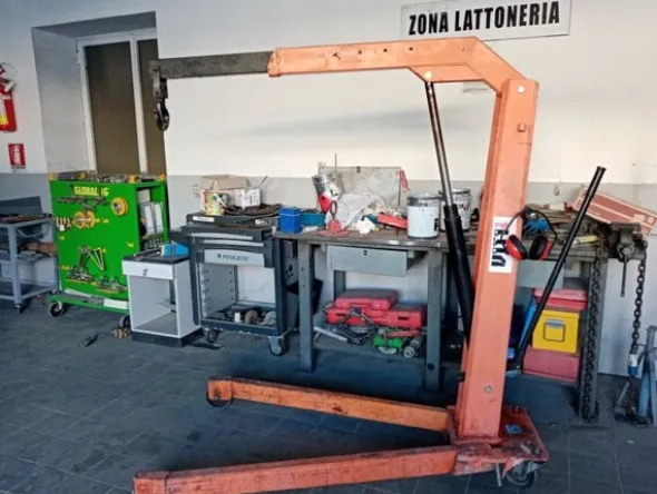 1#7041 Cabina di verniciaturaBlowtherm e attrezzature officina