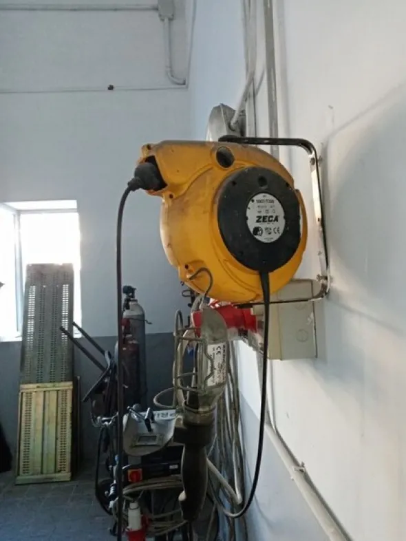 1#7041 Cabina di verniciaturaBlowtherm e attrezzature officina