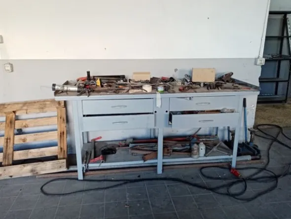 1#7041 Cabina di verniciaturaBlowtherm e attrezzature officina