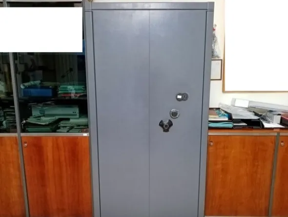 1#7041 Cabina di verniciaturaBlowtherm e attrezzature officina