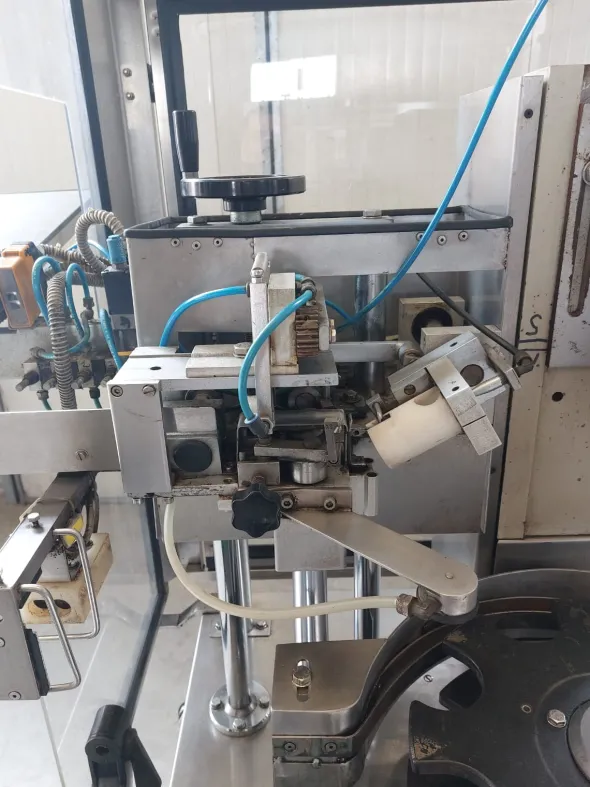 CA81 Capsulatrice Nortan UNICAP 35 usata 2500 BPH
