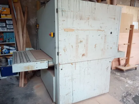Calibratrice SBF 3W-586 da 1100mm con 3 nastri usata