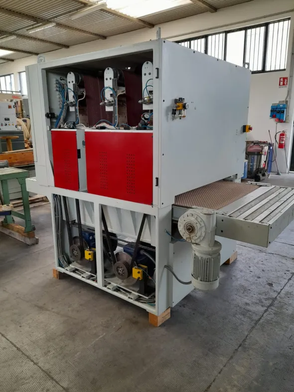 Calibratrice SBF 3W-586 da 1100mm con 3 nastri usata