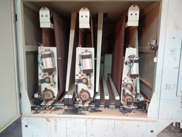 Calibratrice SBF 3W-586 da 1100mm con 3 nastri usata