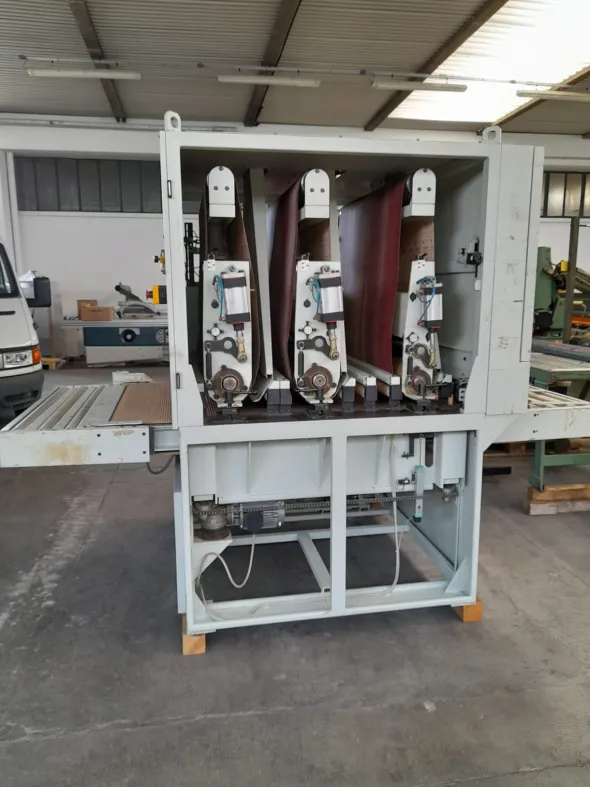 Calibratrice SBF 3W-586 da 1100mm con 3 nastri usata