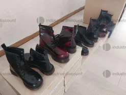 8#8952 Calzature e arredo ufficio