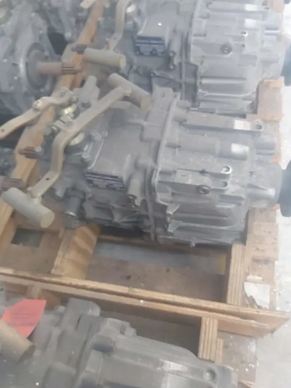 29#4979 Cambio ZF