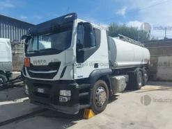 1#9656 Camion cisterna Iveco Stralis 460