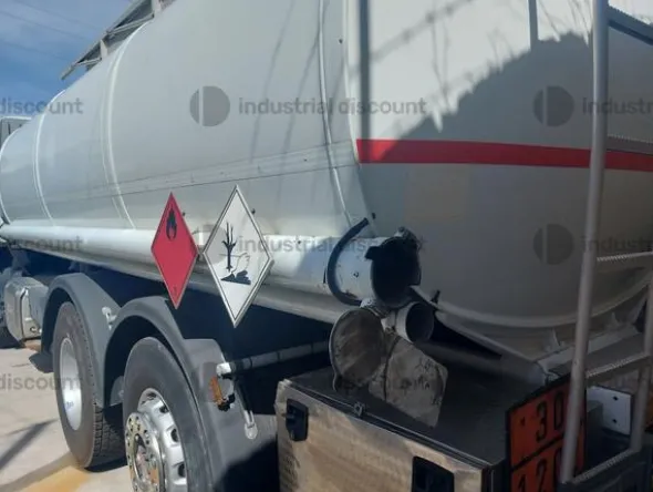 1#9656 Camion cisterna Iveco Stralis 460