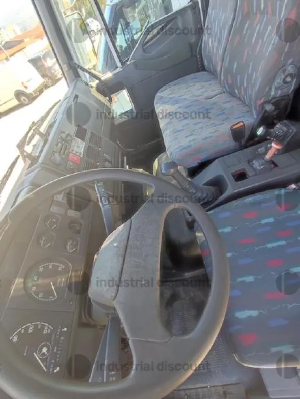 11#9387 Camion IVECO ribaltabile trilaterale Trector 120e18