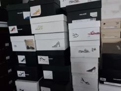 77#8119 Campionario capi d'abbigliamento e scarpe