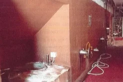 #9904 Cantina vinicola con beni mobili e terreno